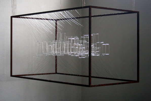 "Utopia", 2014, Glas Nylon, Stahl