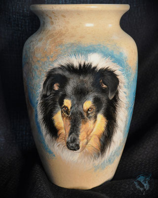 "Jamy", Vase mit vier geliebten Haustieren, Acrylmalerei, Auftragsmalerei