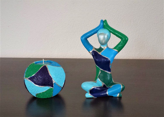 Yoga blauw en waxinehouder blauw/groen  10 x 10 cm en 10 x 18 cm