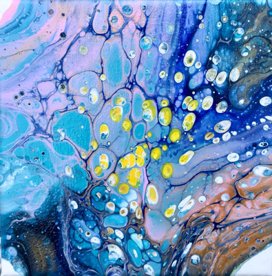 Pouring Art 