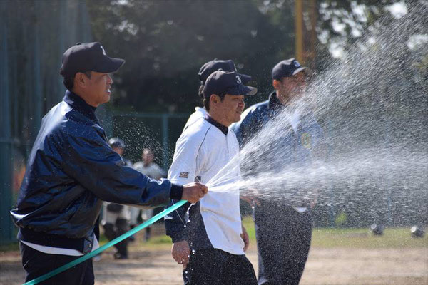 水撒きはお父さん