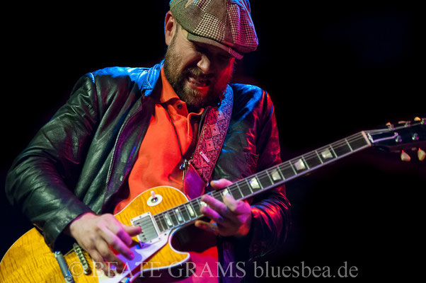 Henrik Freischlader Band - 28.10.2018 Räucherei Kiel