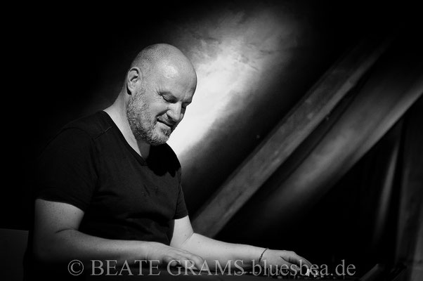 Chris Bergson Band - 27. April 2018 - Gerd's Juke Joint Joldelund
