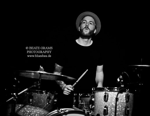 "Blues for Gary" by Henrik Freischlader - 22.04.2017 Räucherei Kiel