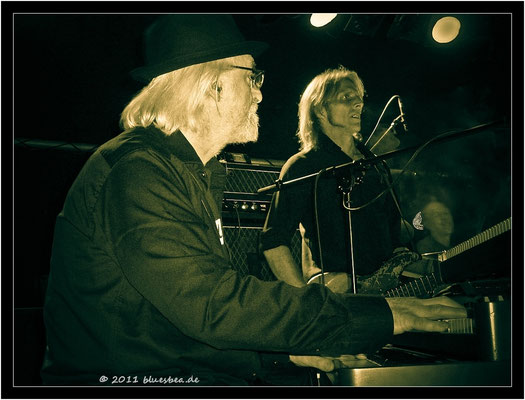 The HAMBURG BLUES BAND & ARTHUR BROWN "The God Of Hellfire" - 16. September 2011 Kiel, Pumpe