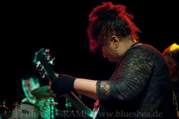 Dede Priest & Johnny Clark and The Outlaws (USA / NL) - 20. Internationales Kieler Blues Festival - 23. 02.2018 Räucherei Kiel