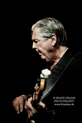 "Blues for Gary" by Henrik Freischlader - 22.04.2017 Räucherei Kiel