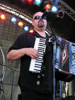 Foto:G.Harder - JT Lauritsen & The Buckshot Hunters - Bluesfestival Eutin 23.05.2009