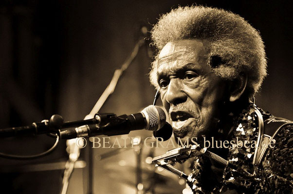 Lil Jimmy Reed, 19.02.2016, 18. Internationales Kieler Blues Festival