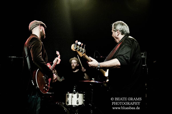 "Blues for Gary" by Henrik Freischlader - 22.04.2017 Räucherei Kiel