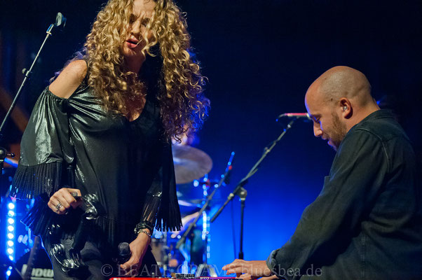 Dana Fuchs Band "Love Lives On Tour" - 12.10.2018 Räucherei Kiel