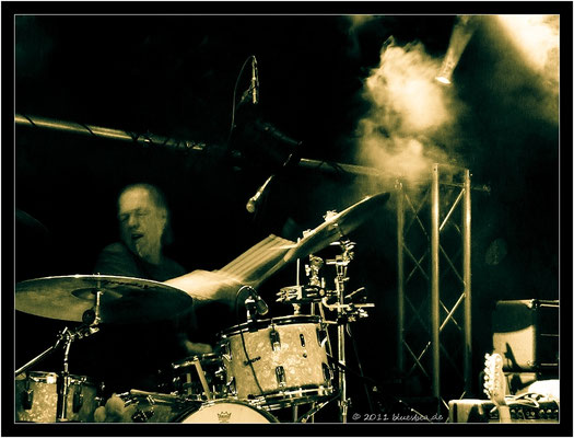 The HAMBURG BLUES BAND & ARTHUR BROWN "The God Of Hellfire" - 16. September 2011 Kiel, Pumpe