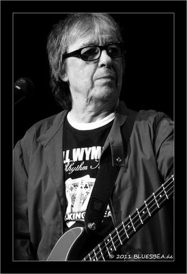 Bill Wyman & The Rhythm Kings - 21.01.2011 Fabrik Hamburg