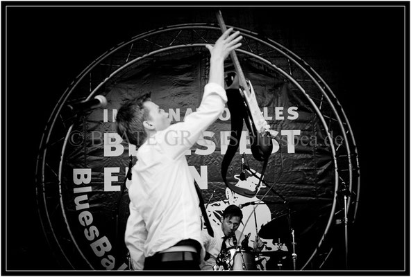 Yngve and His Boogie Legs - 05/2013 BluesBaltica Eutin