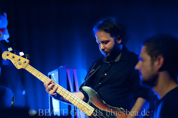 Henrik Freischlader Band - 28.10.2018 Räucherei Kiel