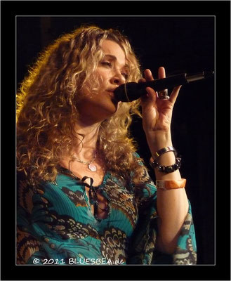 Dana Fuchs Band - 02. Oktober 2011, Downtown Bluesclub Hamburg