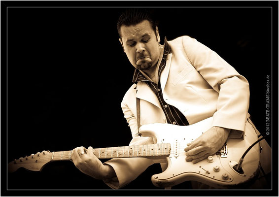 Igor Prado Band - 23. Bluesfestival Eutin 2012