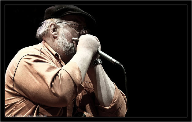 18 Jens Jordan (Germany) - Grand final: “Hosted-Session” - 23. Bluesfestival Eutin 2012 - Sonntag, 20. Mai