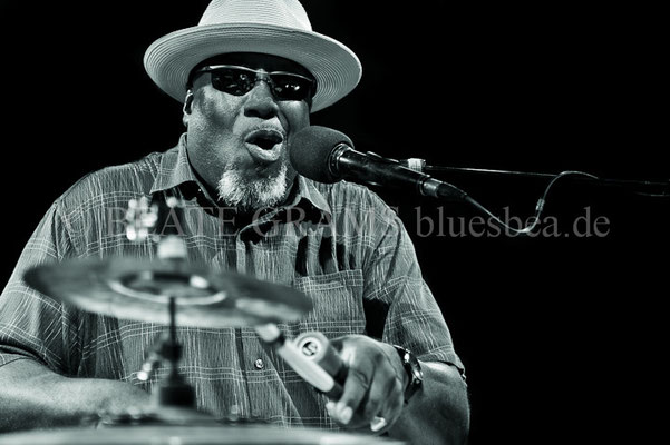 Big Daddy Wilson Trio