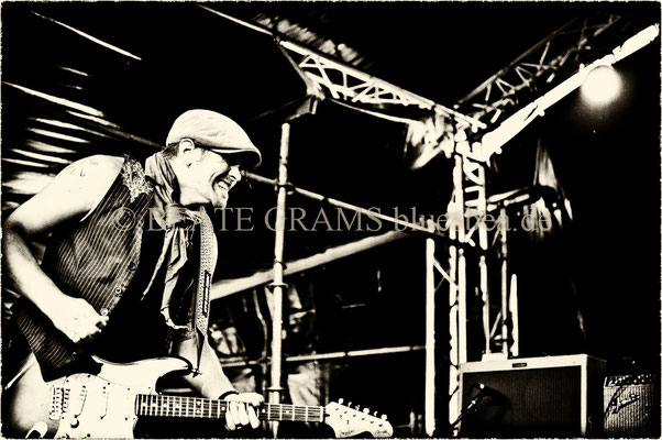 Chris Grey & The BlueSpand (DK) - BluesBalticaEutin, Mai 2016