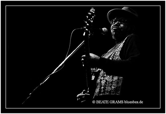 Larry Garner meets Norman Beaker & Friends - 27.04.13 - Savoy, Bordesholm