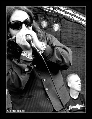 Johnny Mastro and Mama's Boys - 22. Bluesfestival Eutin 20.05.2011 