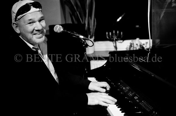 Georg Schroeter & Marc Breitfelder and Friends - Dezember 2013, Waldschänke Kiel