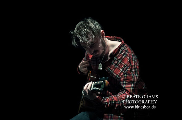 Krissy Matthews (UK) & Max Maxwell  (UK) - Guitar Heroes Festival Joldelund – 30.04.17 Gerd's Juke Joint