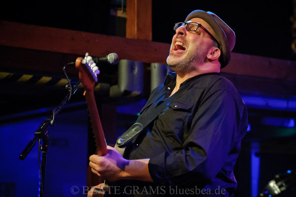 Dana Fuchs Band "Love Lives On Tour" - 12.10.2018 Räucherei Kiel