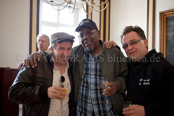 vlnr: Pascal Delmas, Oscar Wilson, Fred Jouglas (Cash Box Kings) - Rathaus Blues Baltica Eutin