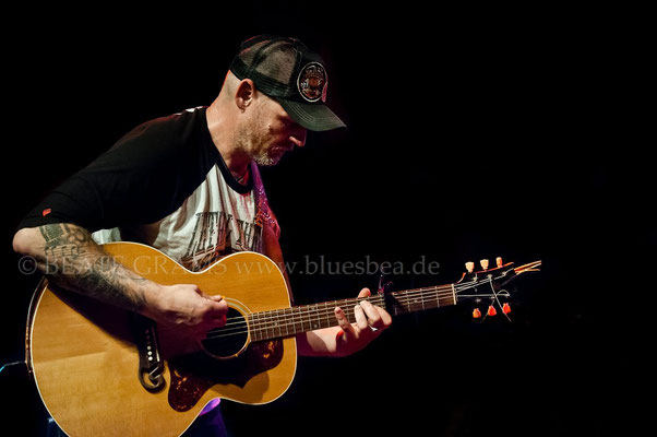 Jimmy  Cornett  & The Deadmen - Räucherei Kiel, 29. September 2017
