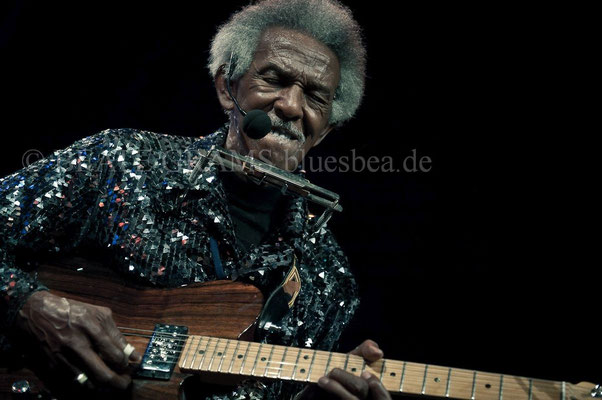 Lil Jimmy Reed, 19.02.2016, 18. Internationales Kieler Blues Festival