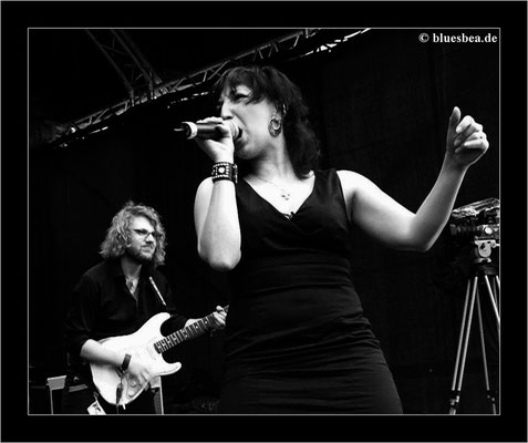 Jessy Martens & Band - 22. Bluesfestival Eutin 22.05.2011