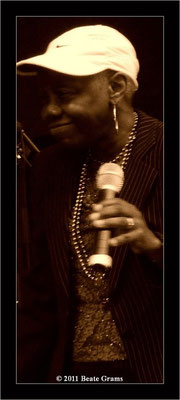 Zakiya Hooker & Band - 22. Bluesfestival Eutin 22.05.2011
