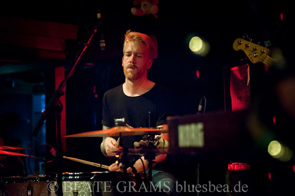 Henrik Freischlader Band - 28.10.2018 Räucherei Kiel