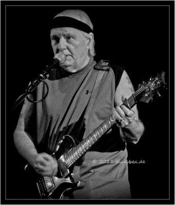 BUGS HENDERSON & THE SHUFFLE KINGS - 27. Oktober 2011 Savoy Bordesholm