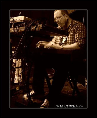 Miller Anderson - 13. Bluesfestival Kiel - 18. Februar 2011 - Räucherei 