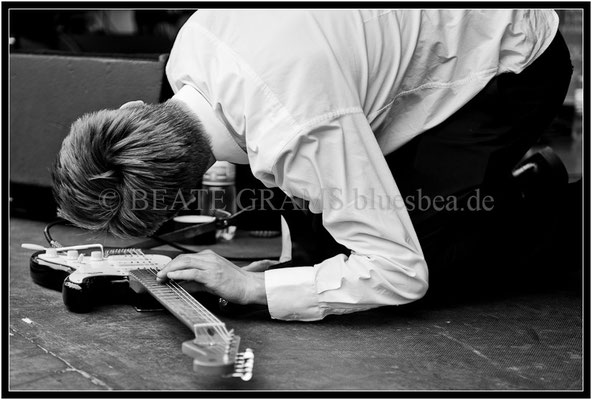 Yngve and His Boogie Legs - 05/2013 BluesBaltica Eutin