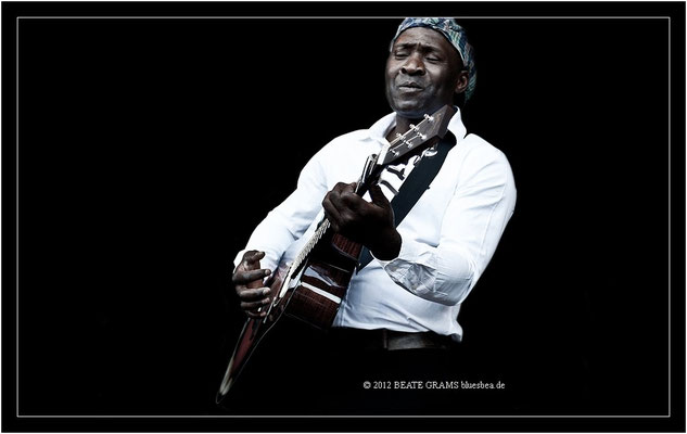 Roland Tchakounte & Band - 23. Bluesfestival Eutin 2012