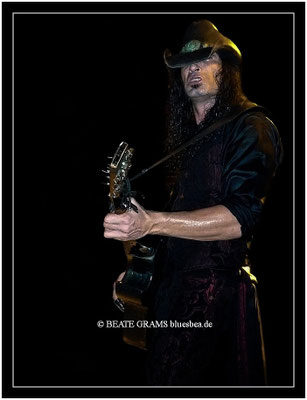 ERIC SARDINAS & BIG MOTOR - 28. Oktober 2011 – Downtown Bluesclub Hamburg
