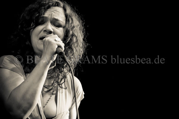 Meena Cryle & The Chris Fillmore Band - 20. September - Savoy Bordesholm