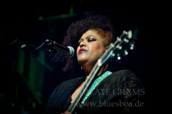 Dede Priest & Johnny Clark and The Outlaws (USA / NL) - 20. Internationales Kieler Blues Festival - 23. 02.2018 Räucherei Kiel