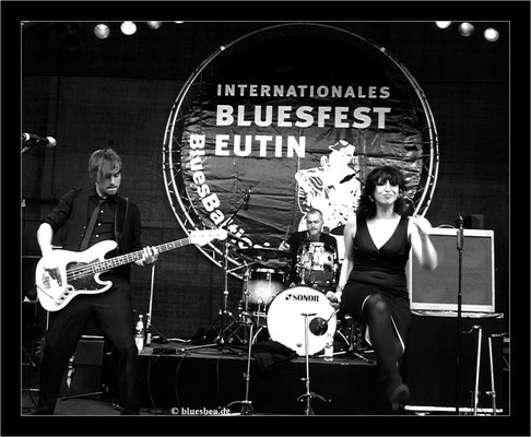 Jessy Martens & Band - 22. Bluesfestival Eutin 22.05.2011