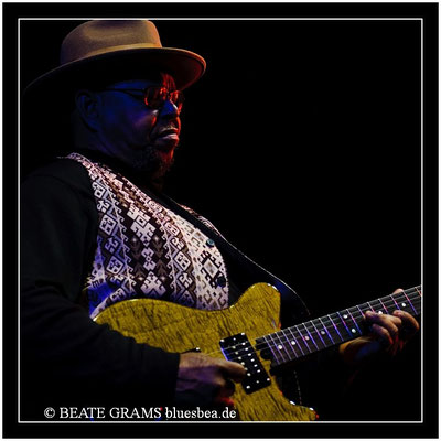 Larry Garner meets Norman Beaker & Friends - 27.04.13 - Savoy, Bordesholm