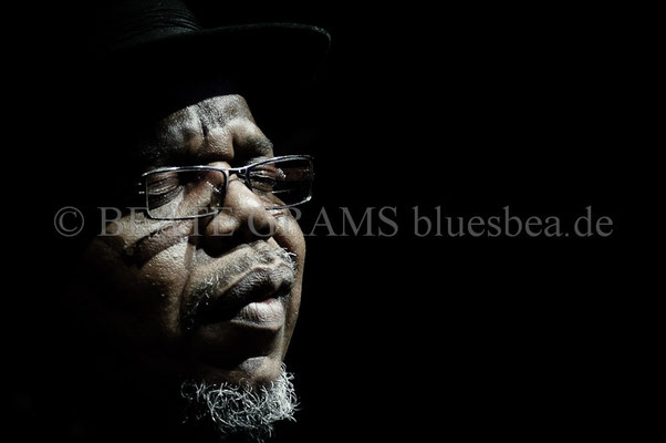 Cash Box Kings - Oscar Wilson -  BluesBalticaEutin, 05.2015