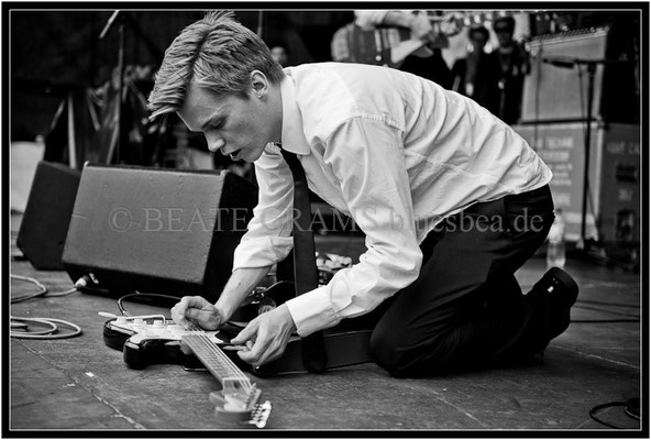 Yngve and His Boogie Legs - 05/2013 BluesBaltica Eutin