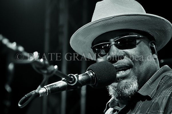 Big Daddy Wilson Trio