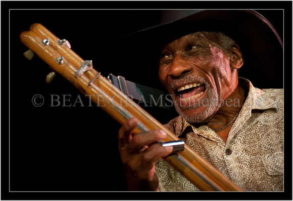 Mac Arnold & Plate Full O'Blues - 31. Oktober 2013 - Savoy, Bordesholm