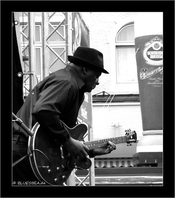 Earnest "Guitar" Roy and The Clarksdale Rockers - 22. Bluesfestival Eutin 21.05.2011
