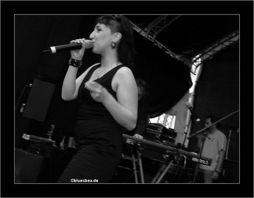 Jessy Martens & Band - 22. Bluesfestival Eutin 22.05.2011